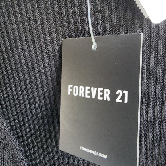 Forever 21 Black Ribbed Surplice Sweater Dress Size Large NWT - Picture 3 of 6